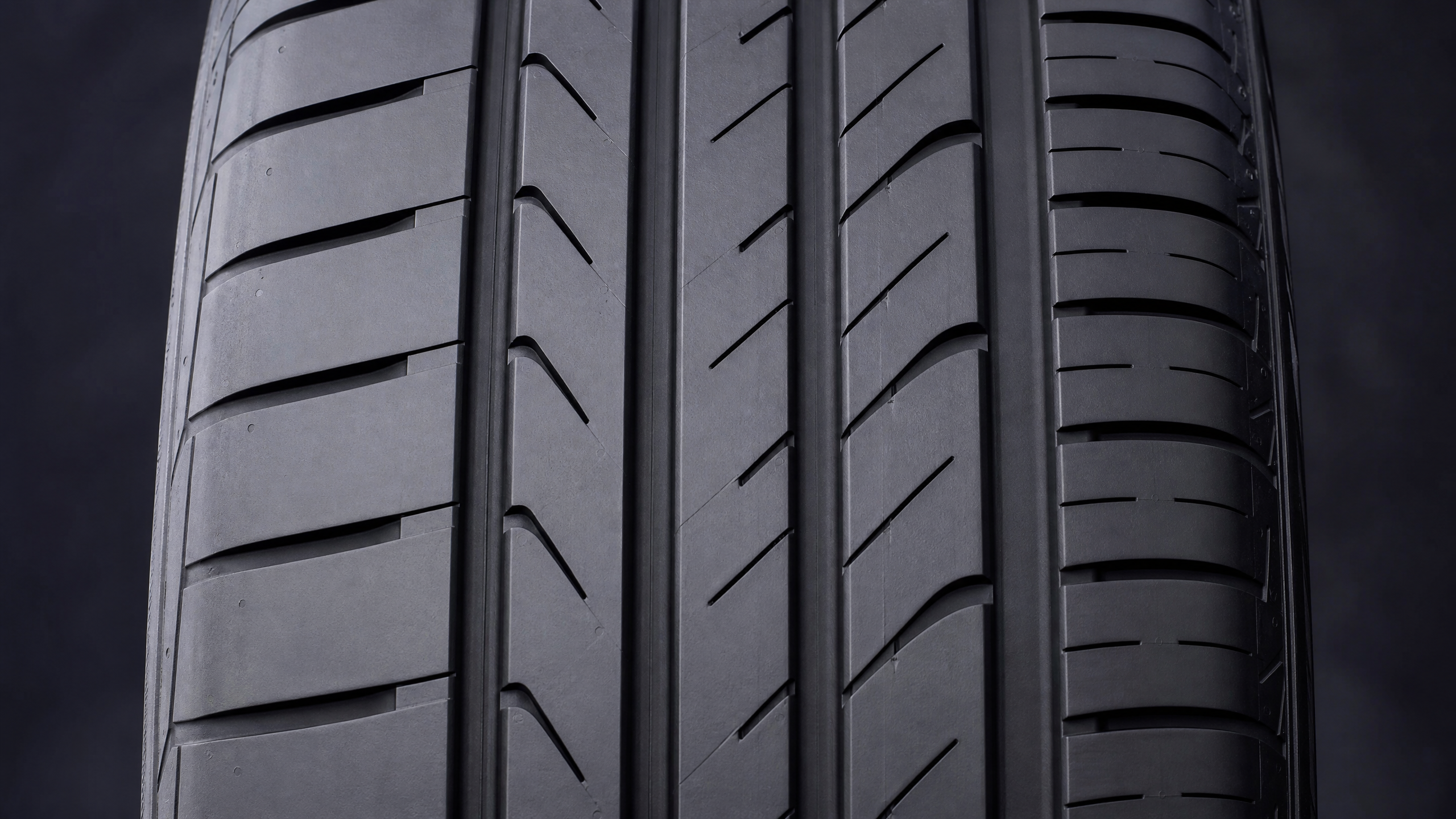 Performance tire tread