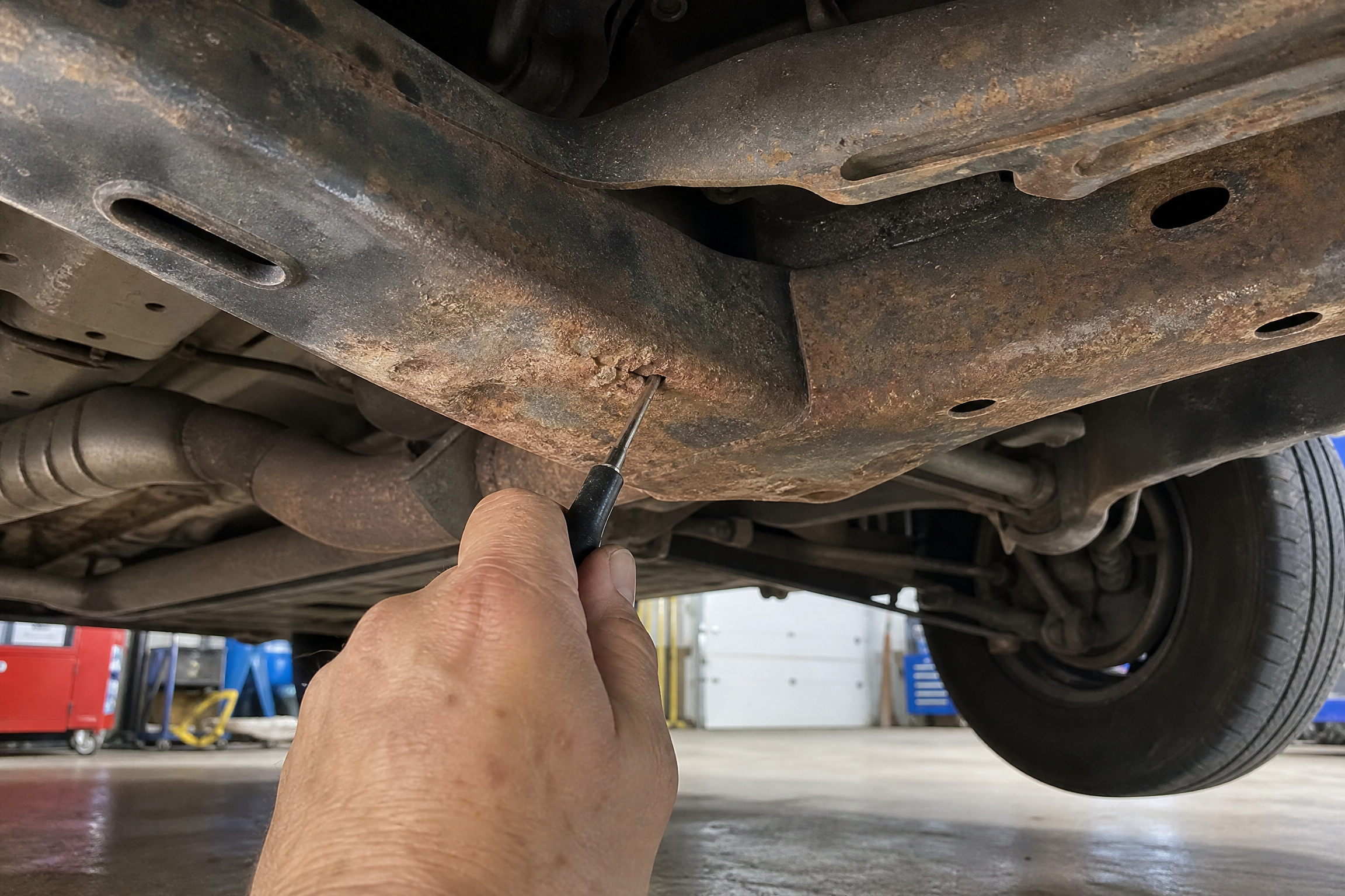 Chart showing three grades of rust from surface rust to scale to structural rot