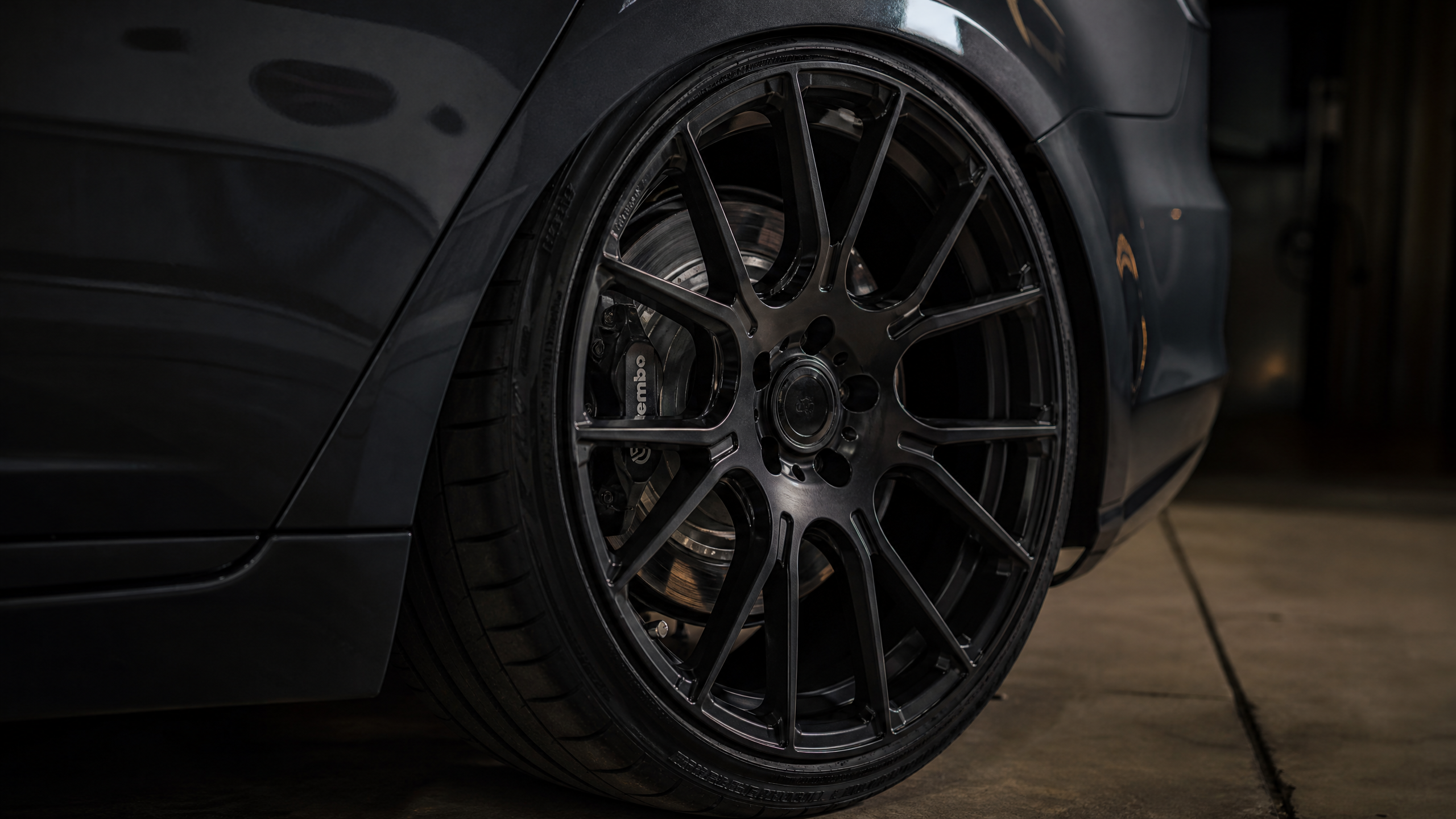 Wheel & Tire Upgrade Guide: Sizes, Offsets & Style Tips